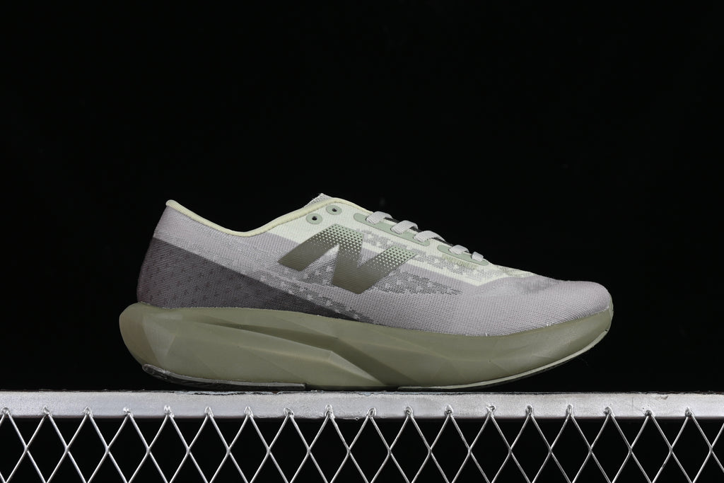 New Balance Fuelcell