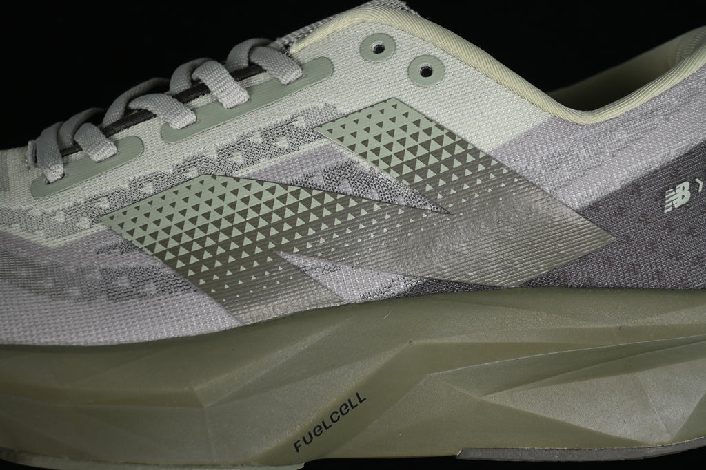 New Balance Fuelcell