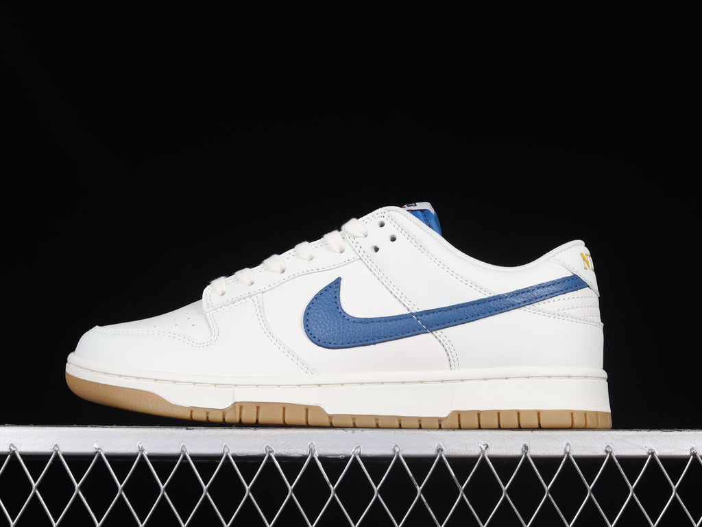 Nike Dunk Low SE "Sail/Dark Marina Blue"