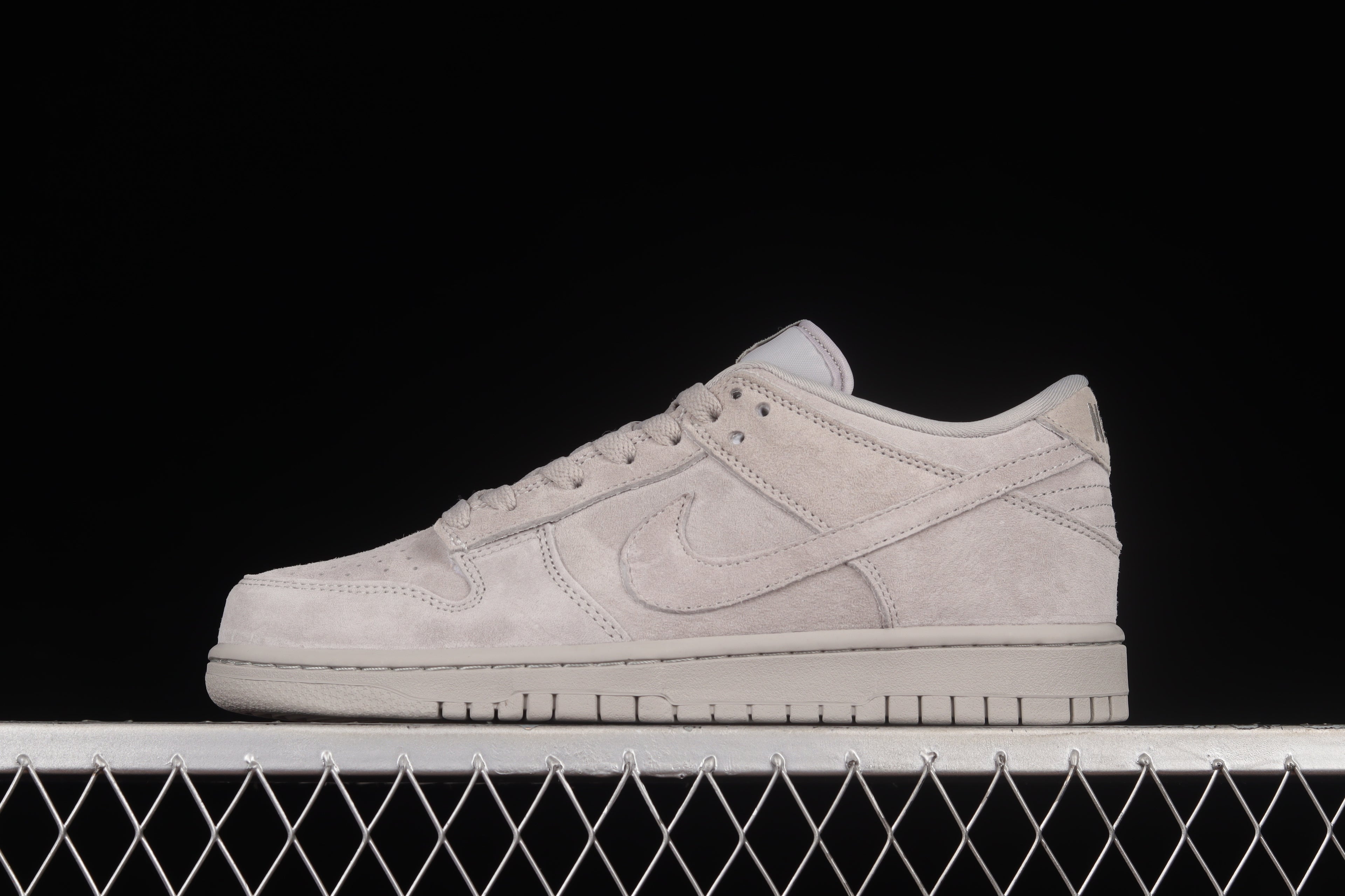 Nike Dunk Low Retro Premium "Vast Grey"