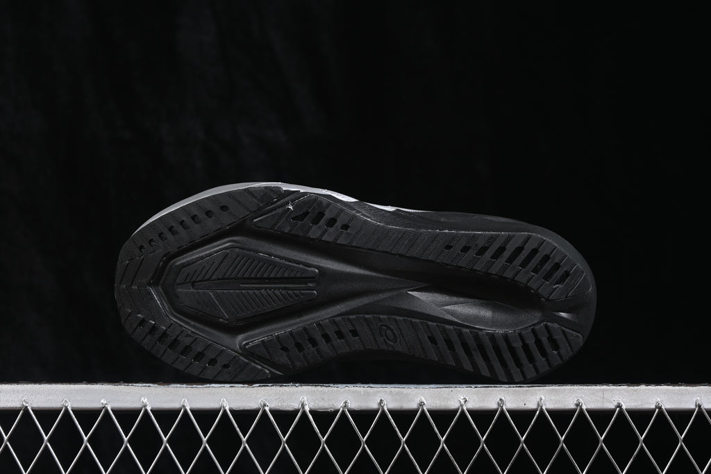 Asics Novablast 5