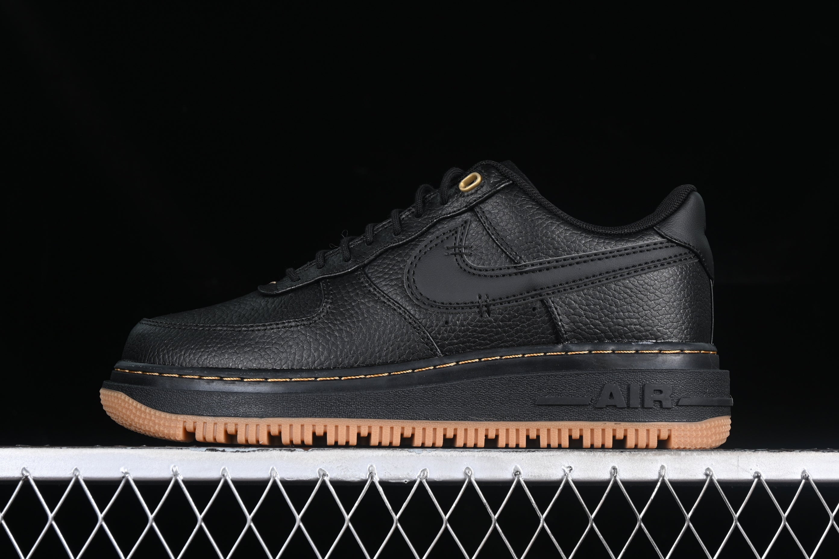 Nike Air Force 1 Low Luxe
