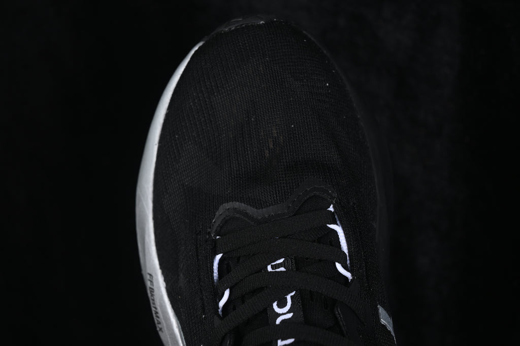 Asics Novablast 5