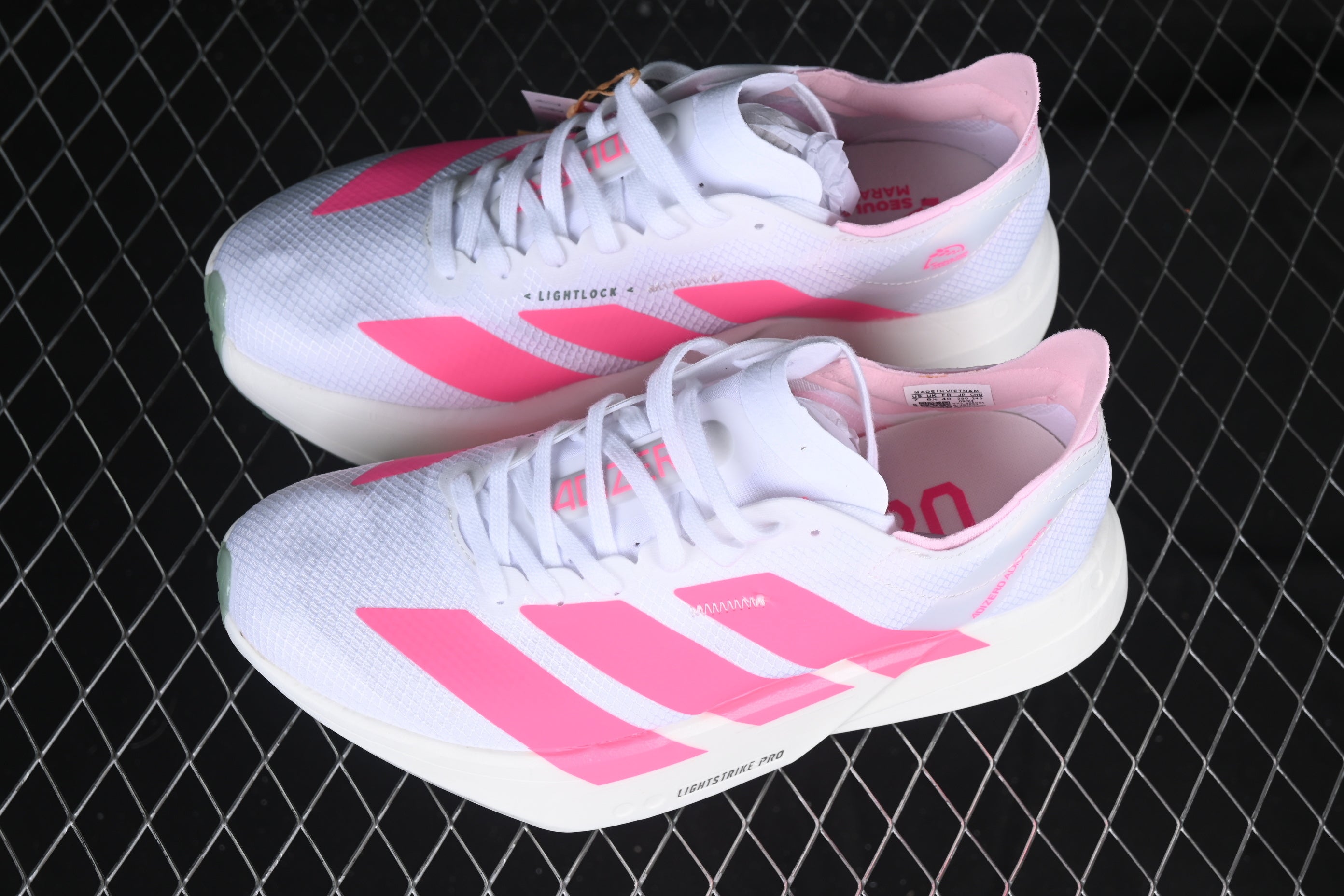 Ad Adizero Adios Pro 4