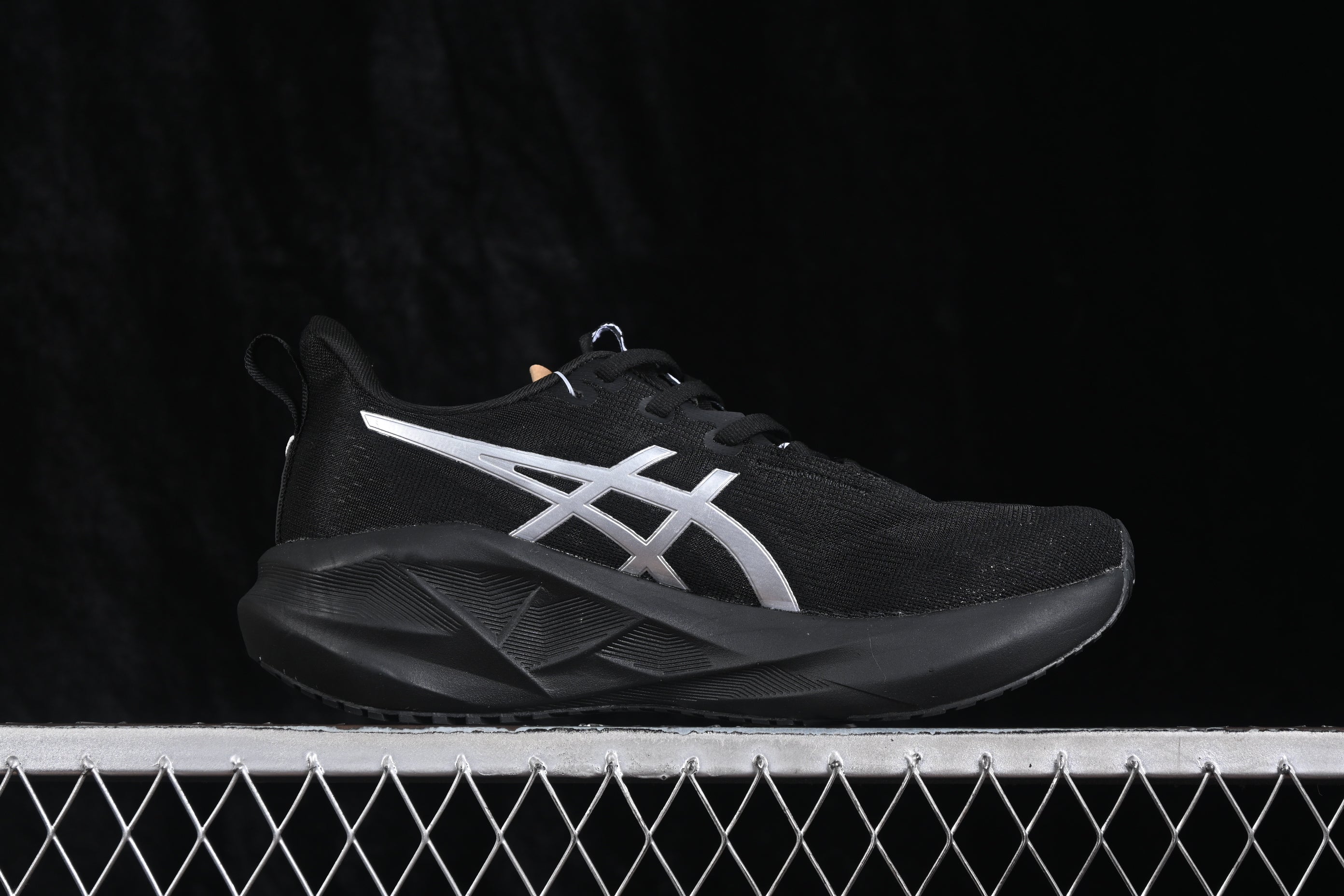 Asics Novablast 5