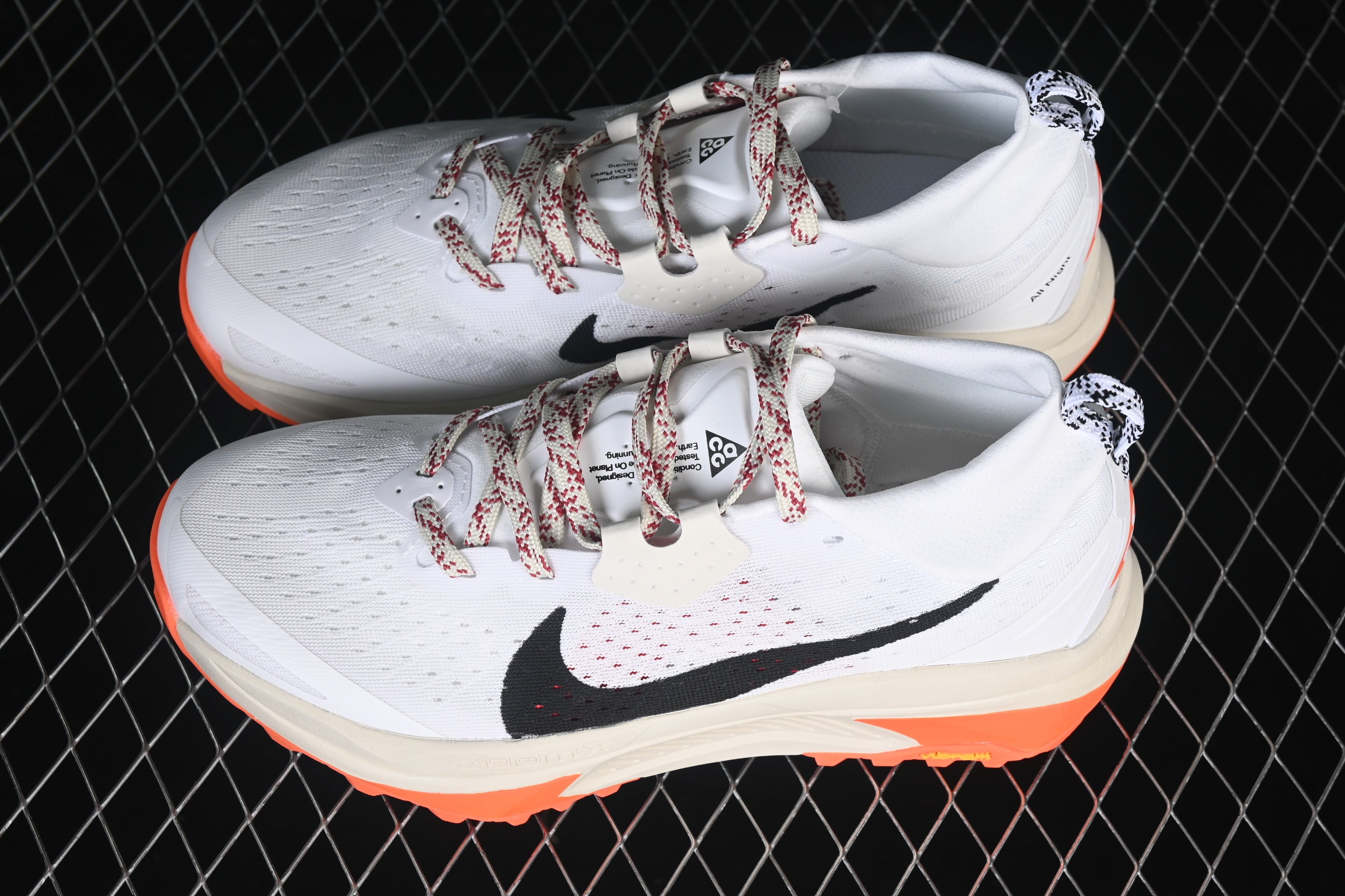 Nike ACG Zegama Trail