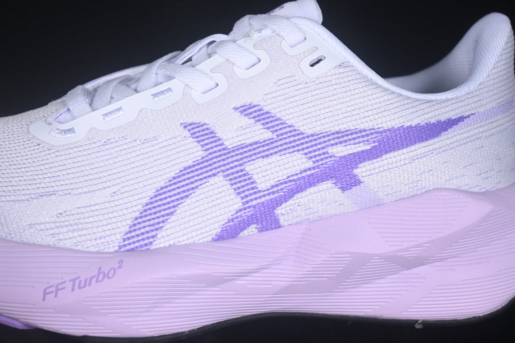 Asics Novablast 6