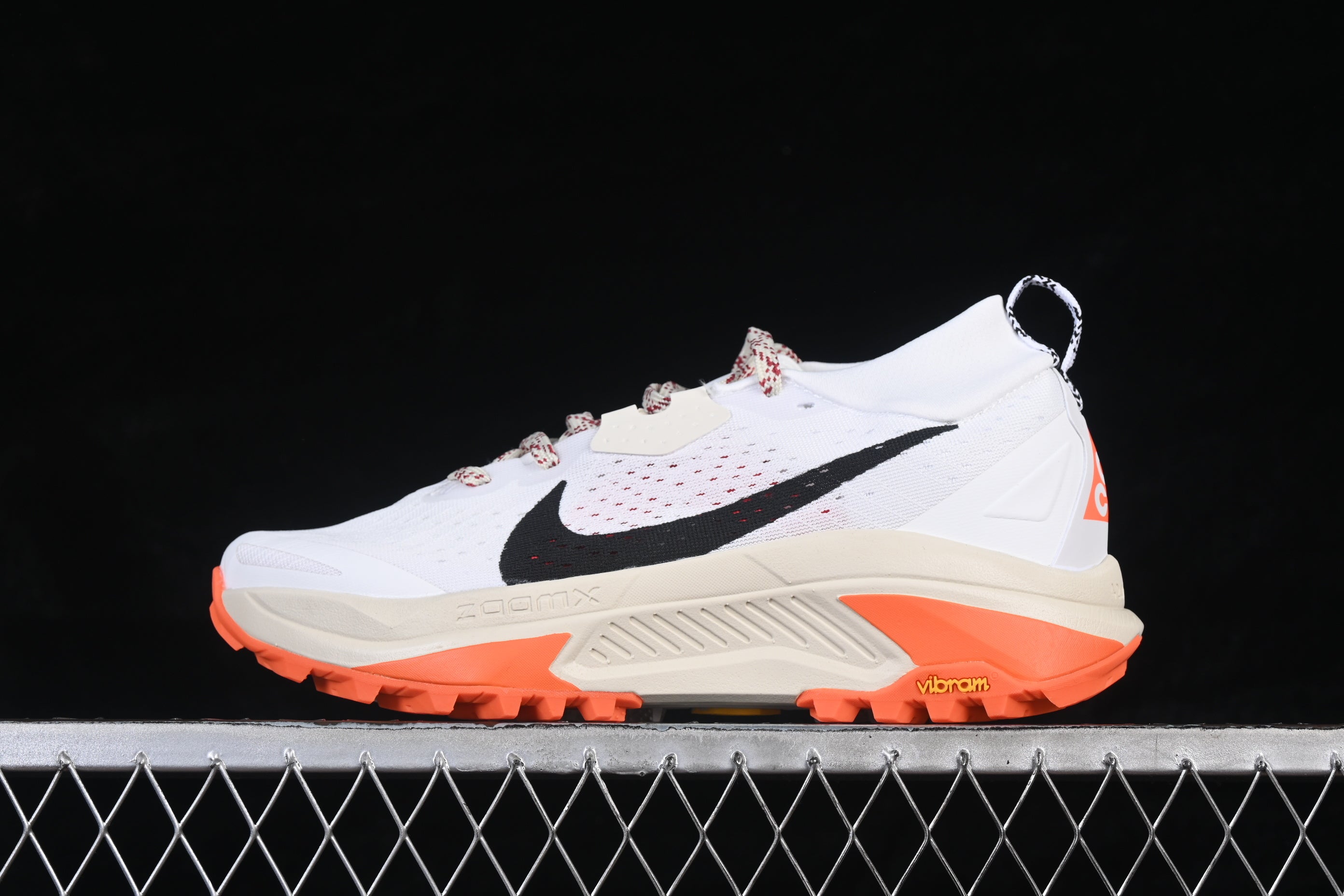 Nike ACG Zegama Trail