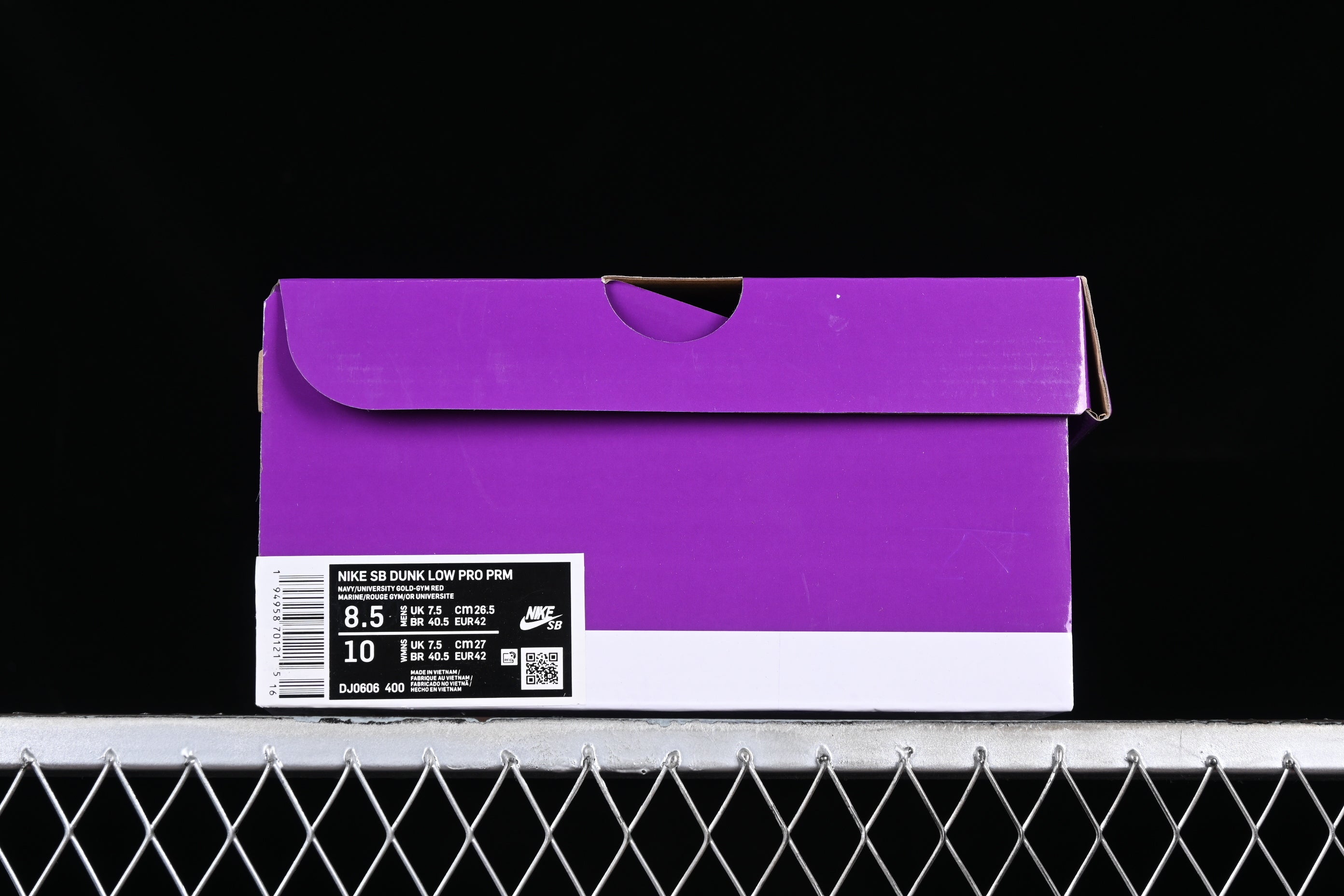 Nike SB Dunk Low Pro PRM "Barcelona"