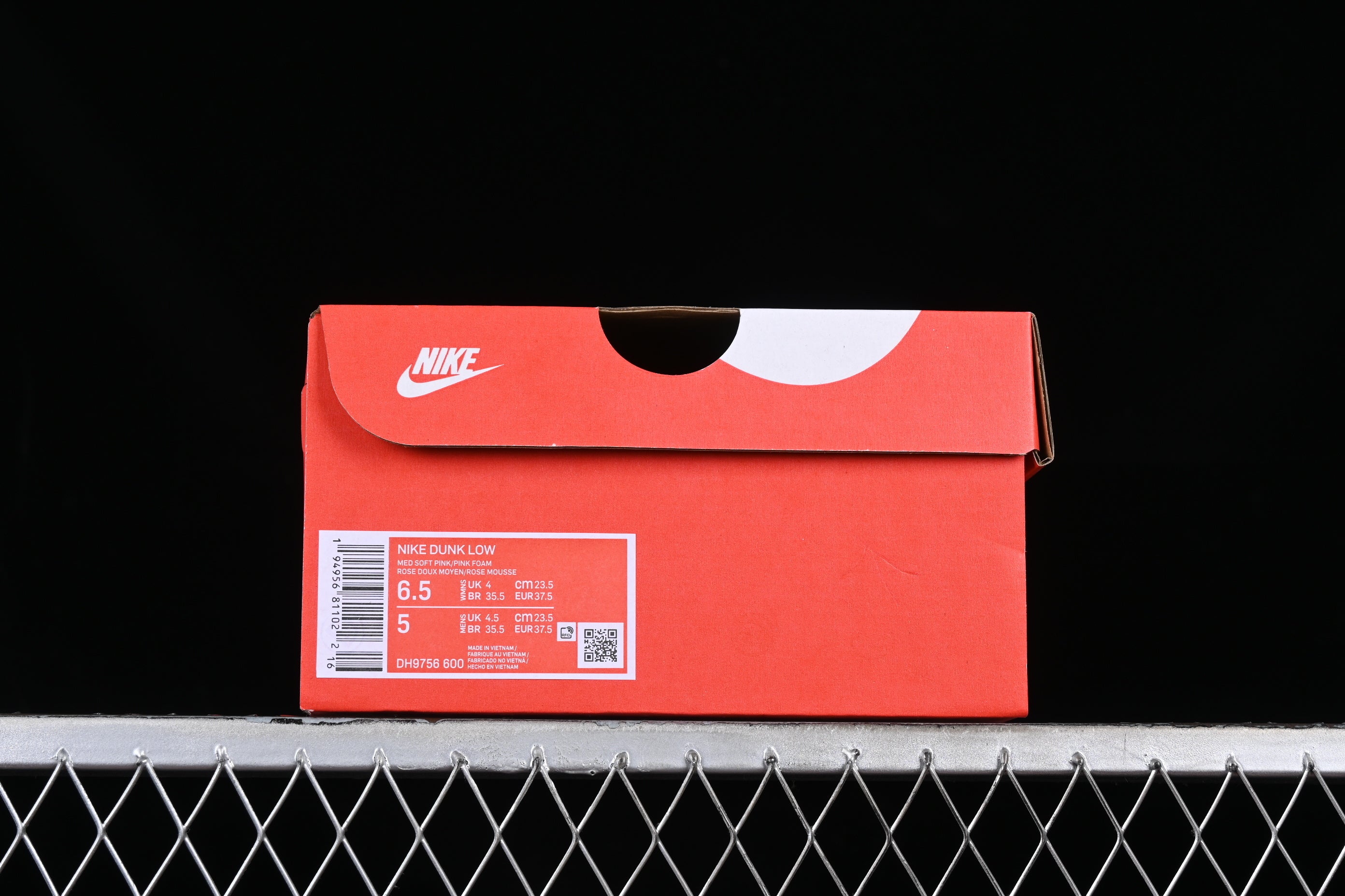 Nike Dunk Low GS Triple Pink (Barbie)