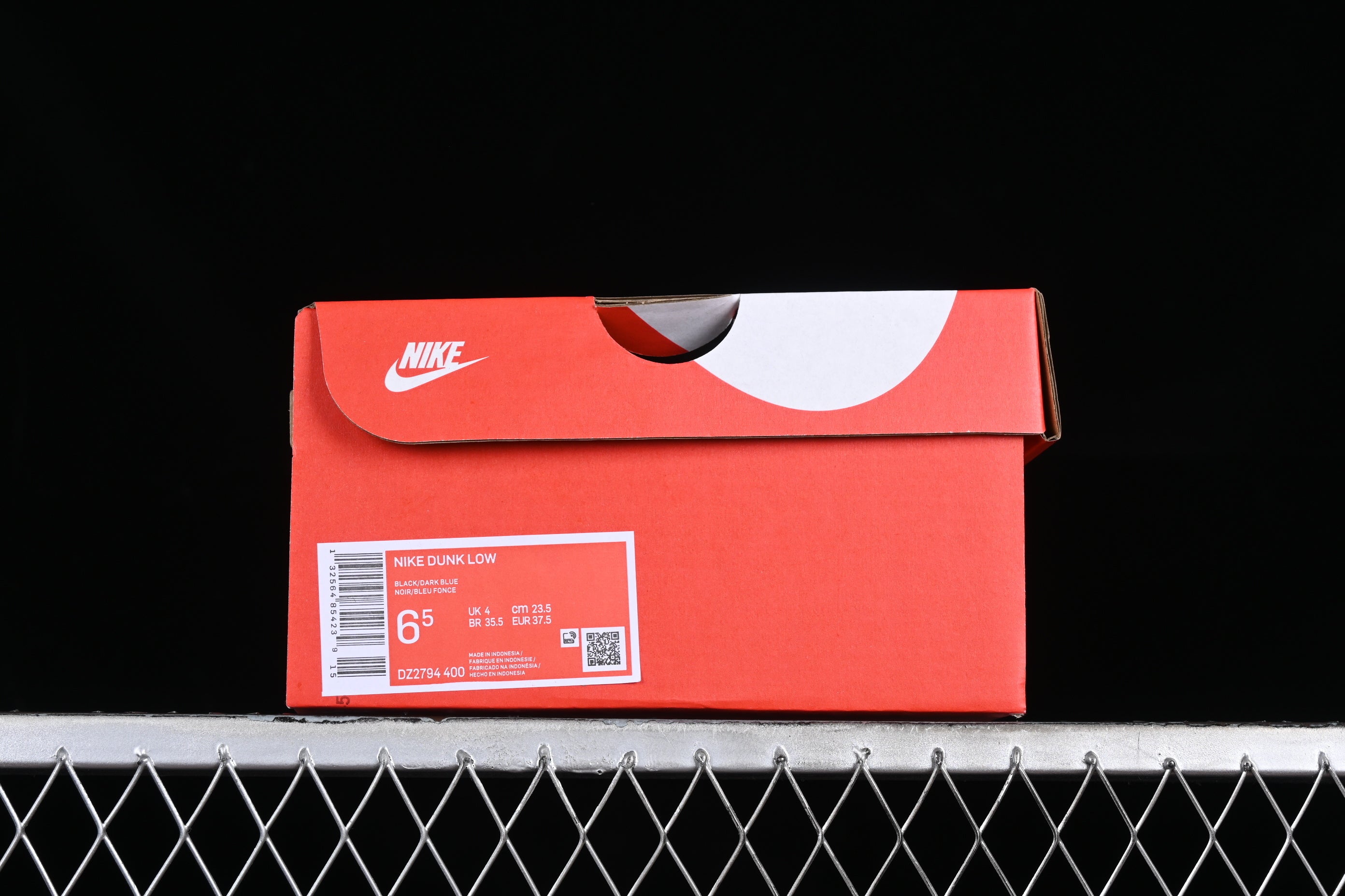 Nike Dunk Low "Black Dark Blue" Patent