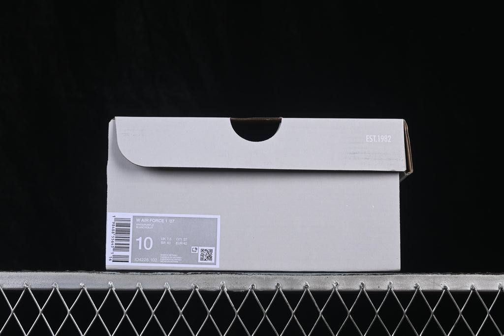Nike W. Air Force 1'07 Low - Branco/Midnight Navy