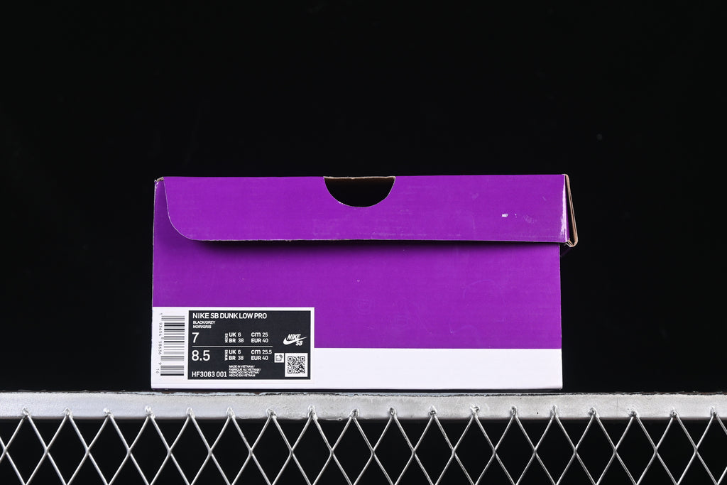 Nike SB Dunk Low Pro "Shadow"