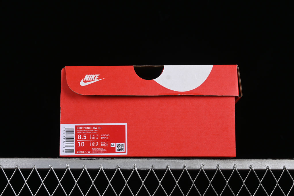 Nike Dunk Low OG "Yellow Strike" W