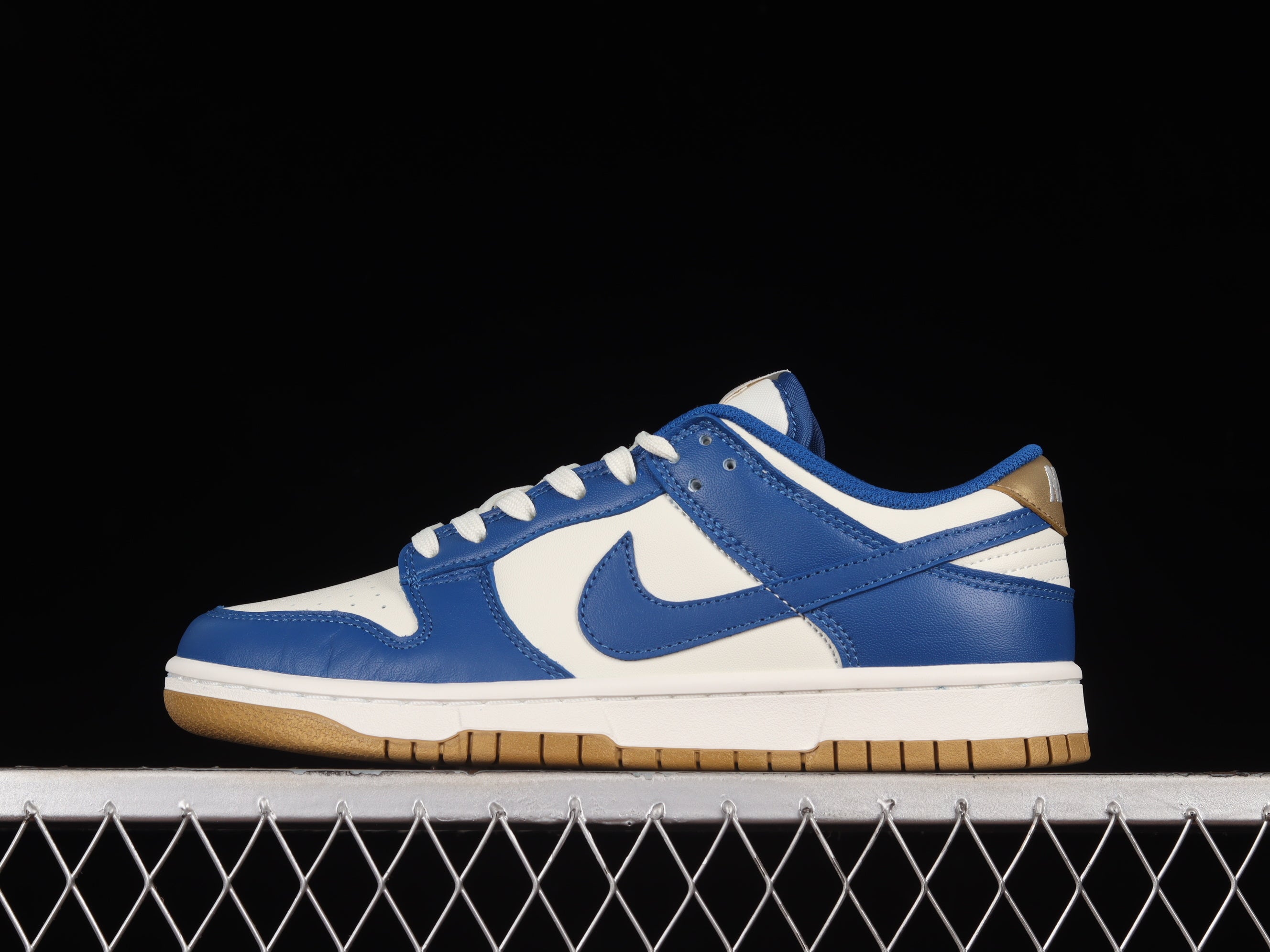Nike Dunk Low "University Blue Gum"