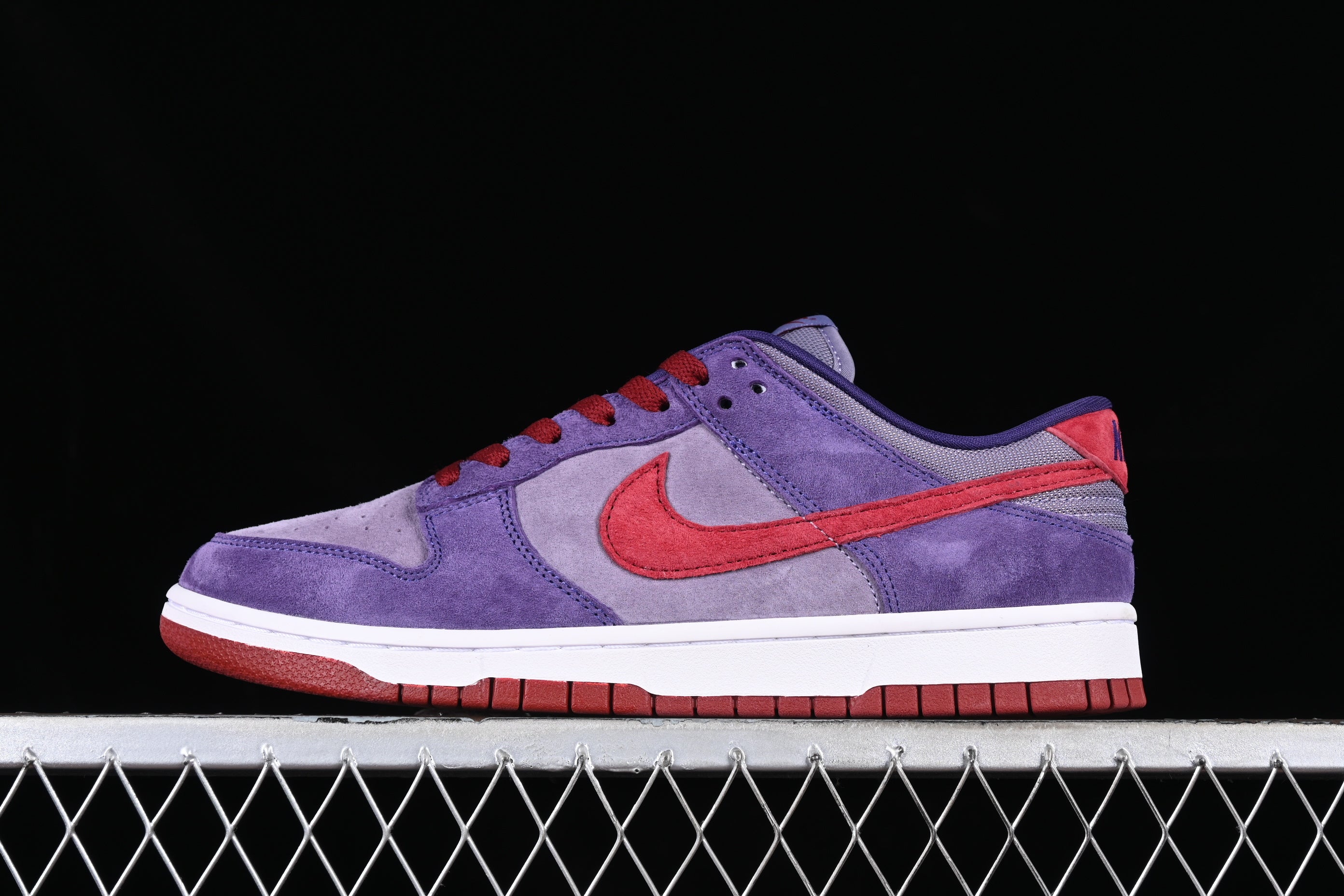 Nike Dunk Low SP "Plum"