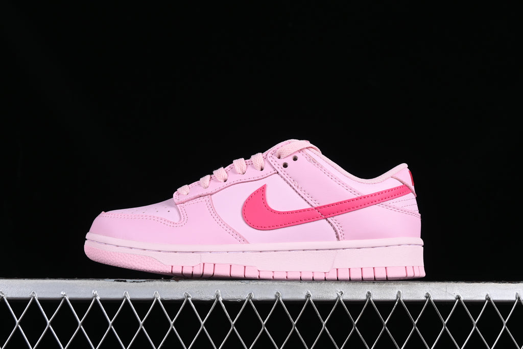 Nike Dunk Low GS Triple Pink (Barbie)