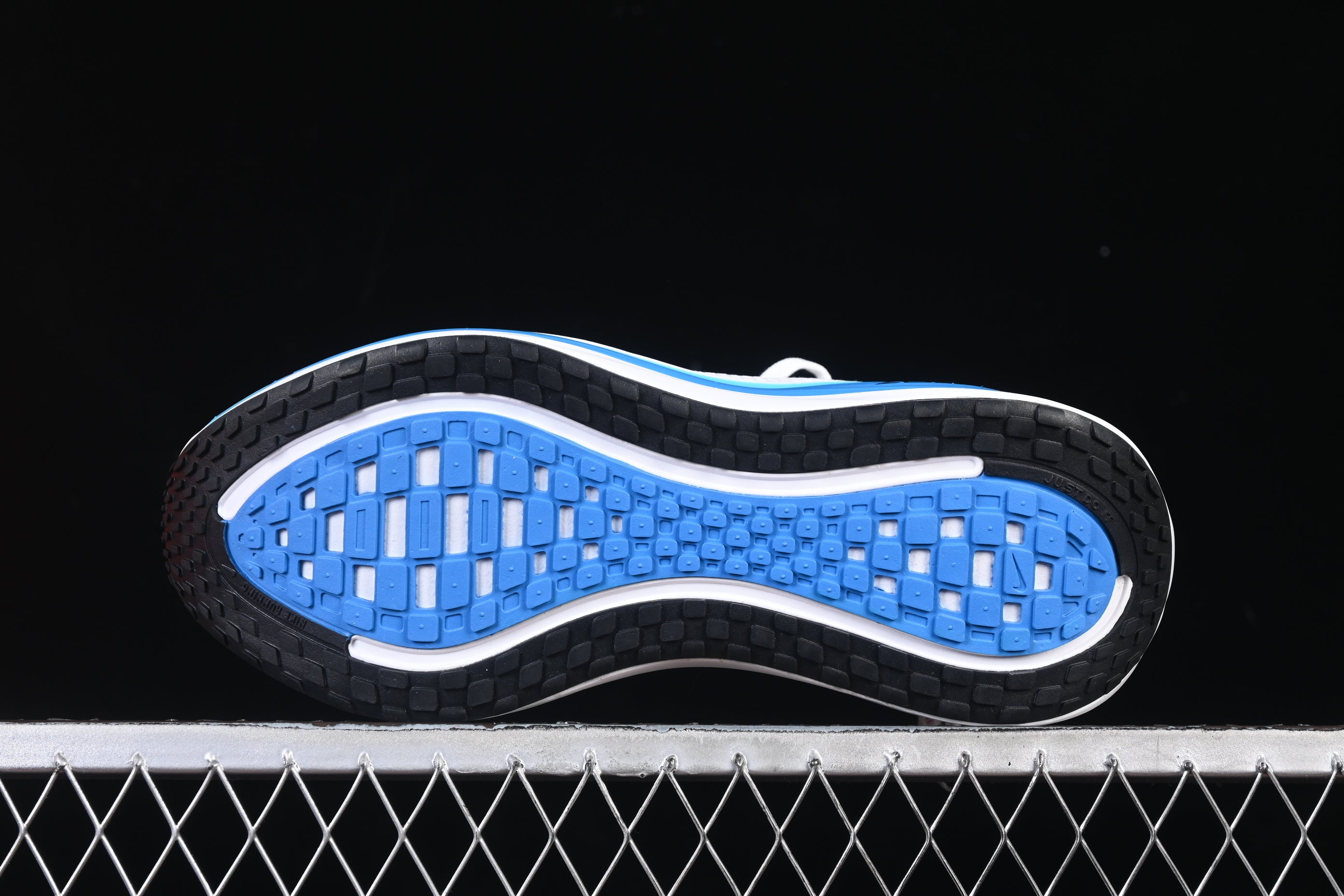 Nike Air Zoom Vomero Plus