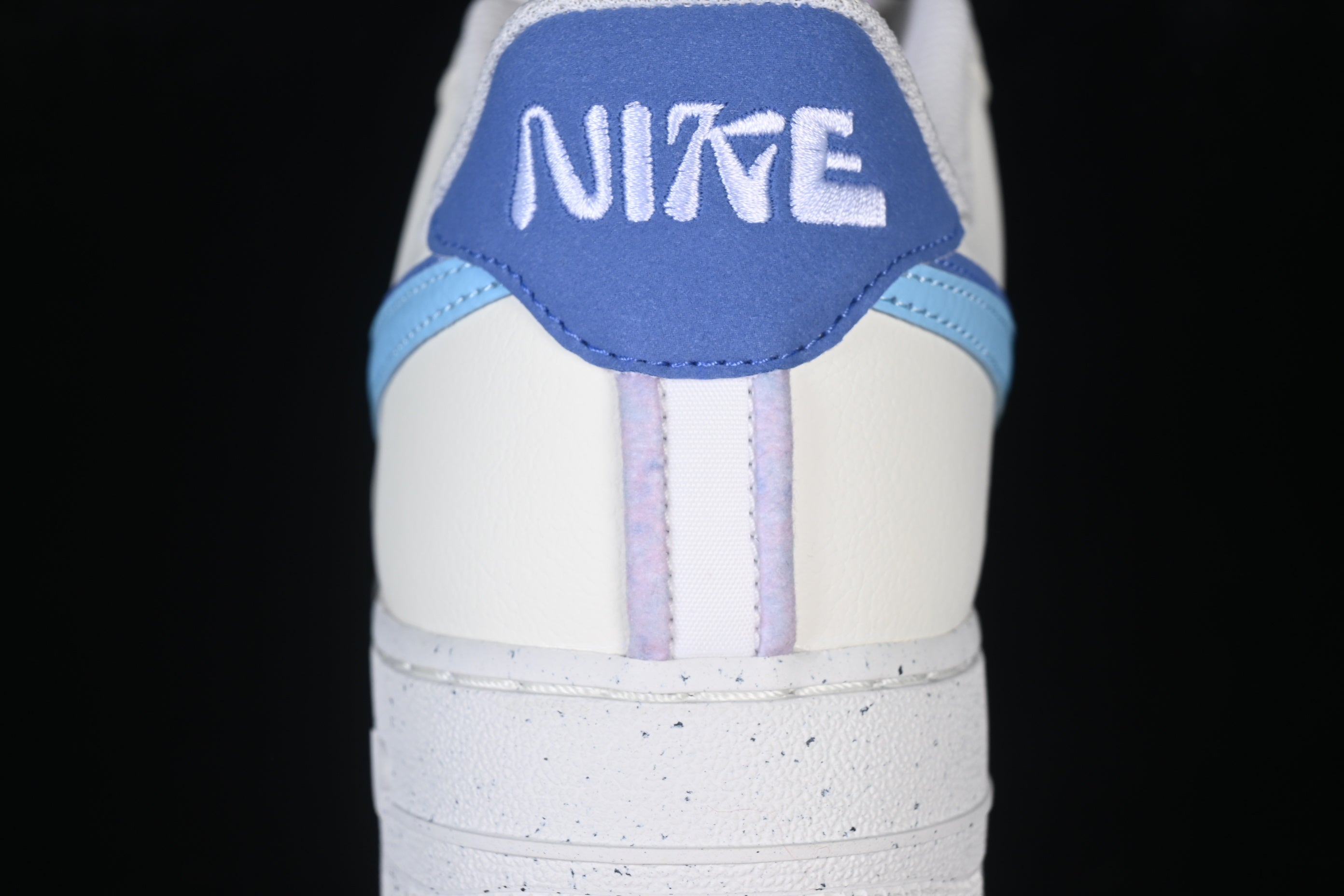 Nike Air Force 1 82 Double Swoosh White Blue