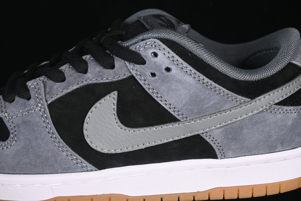 Nike SB Dunk Low Pro "Shadow"