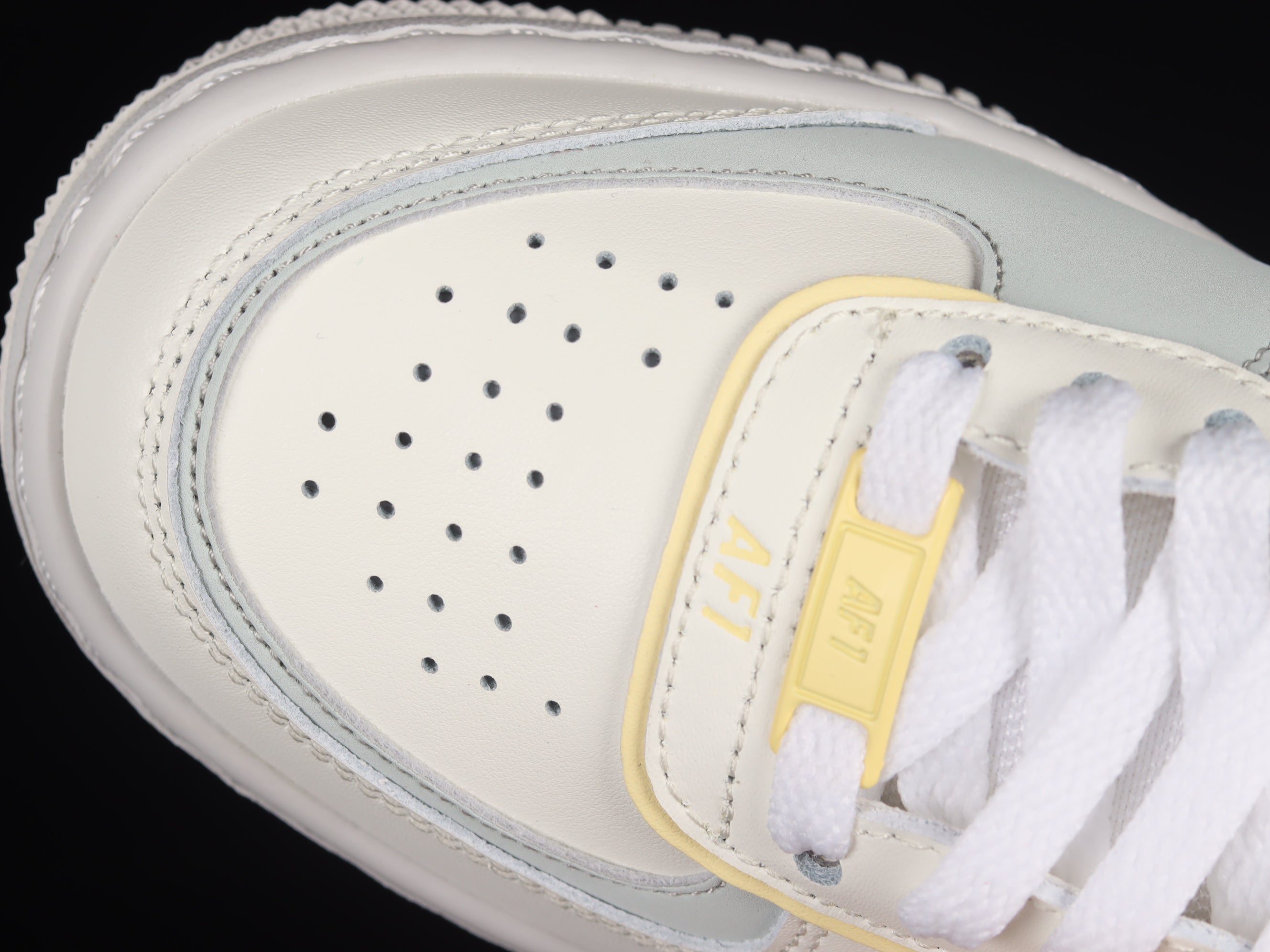 Nike Air Force 1 Shadow - Off White/Multicolor