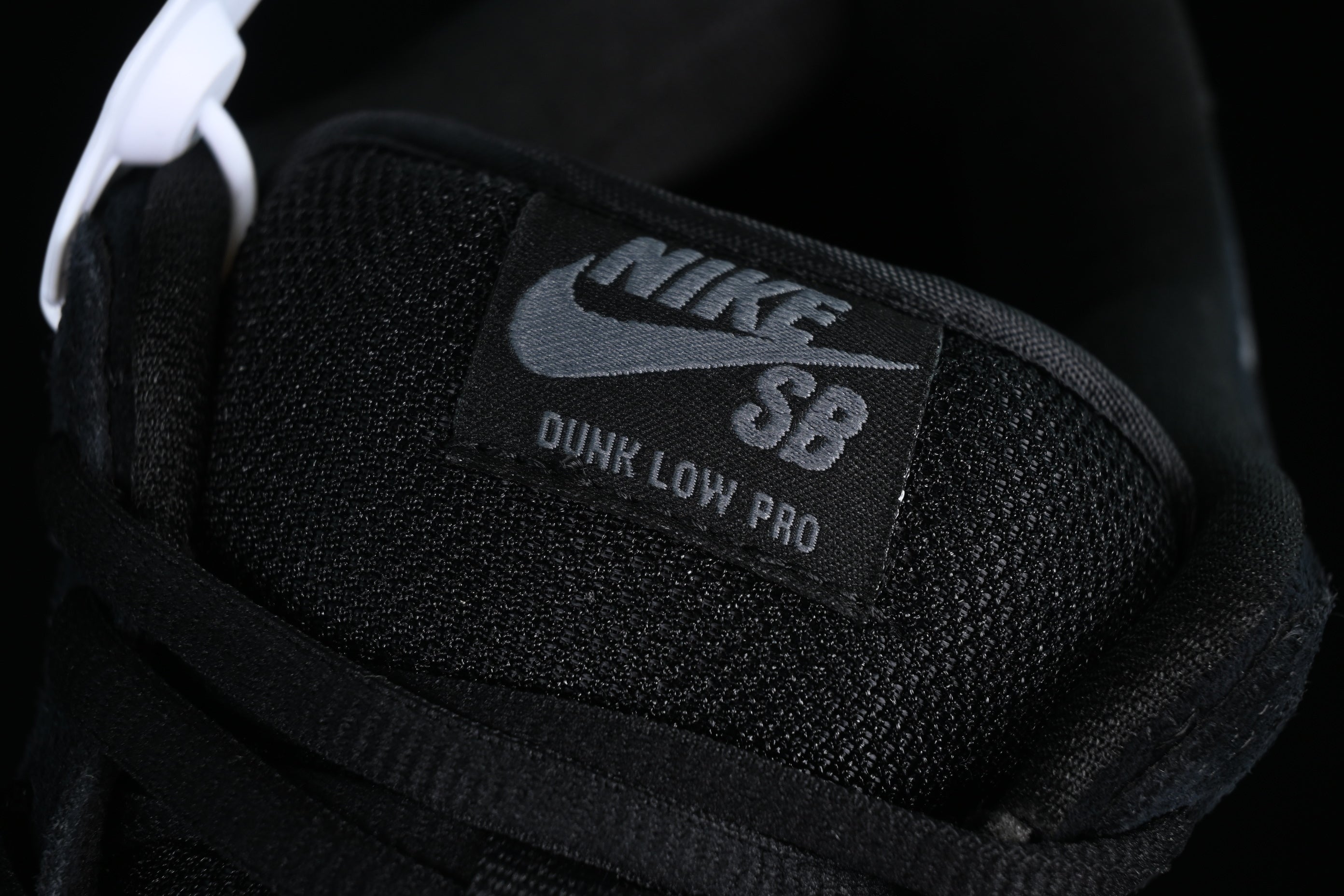Nike SB Dunk Low Pro "Black Gum"