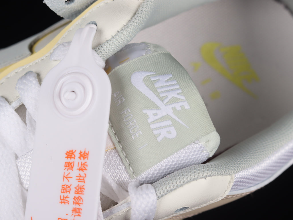 Nike Air Force 1 Shadow - Off White/Multicolor