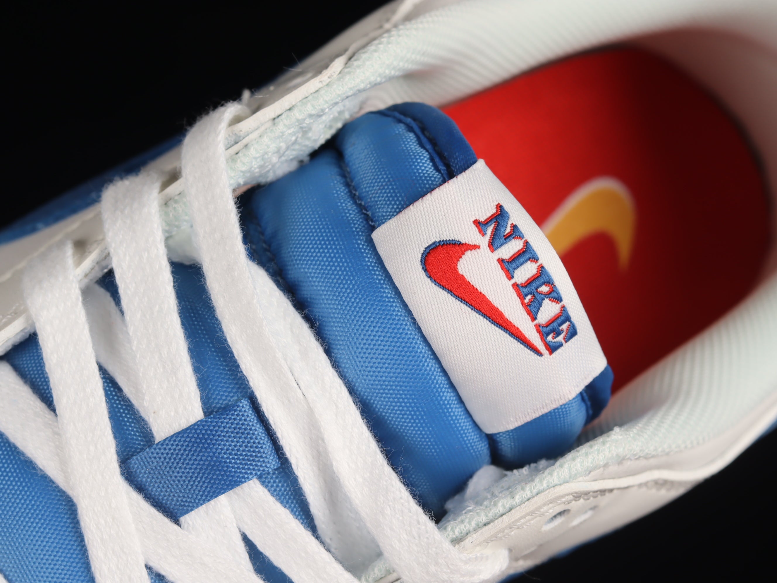 Nike Dunk Low SE "Sail/Dark Marina Blue"