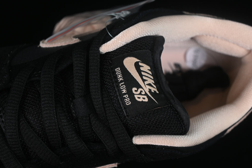 Nike SB Dunk Low Pro "Washed Coral"