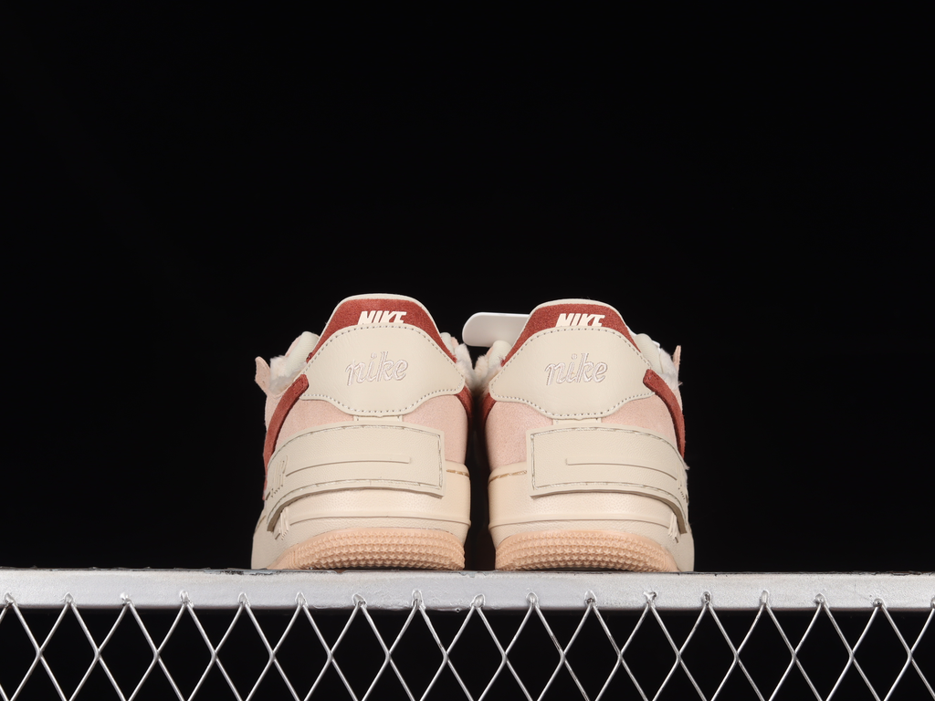 Nike Air Force 1 Shadow