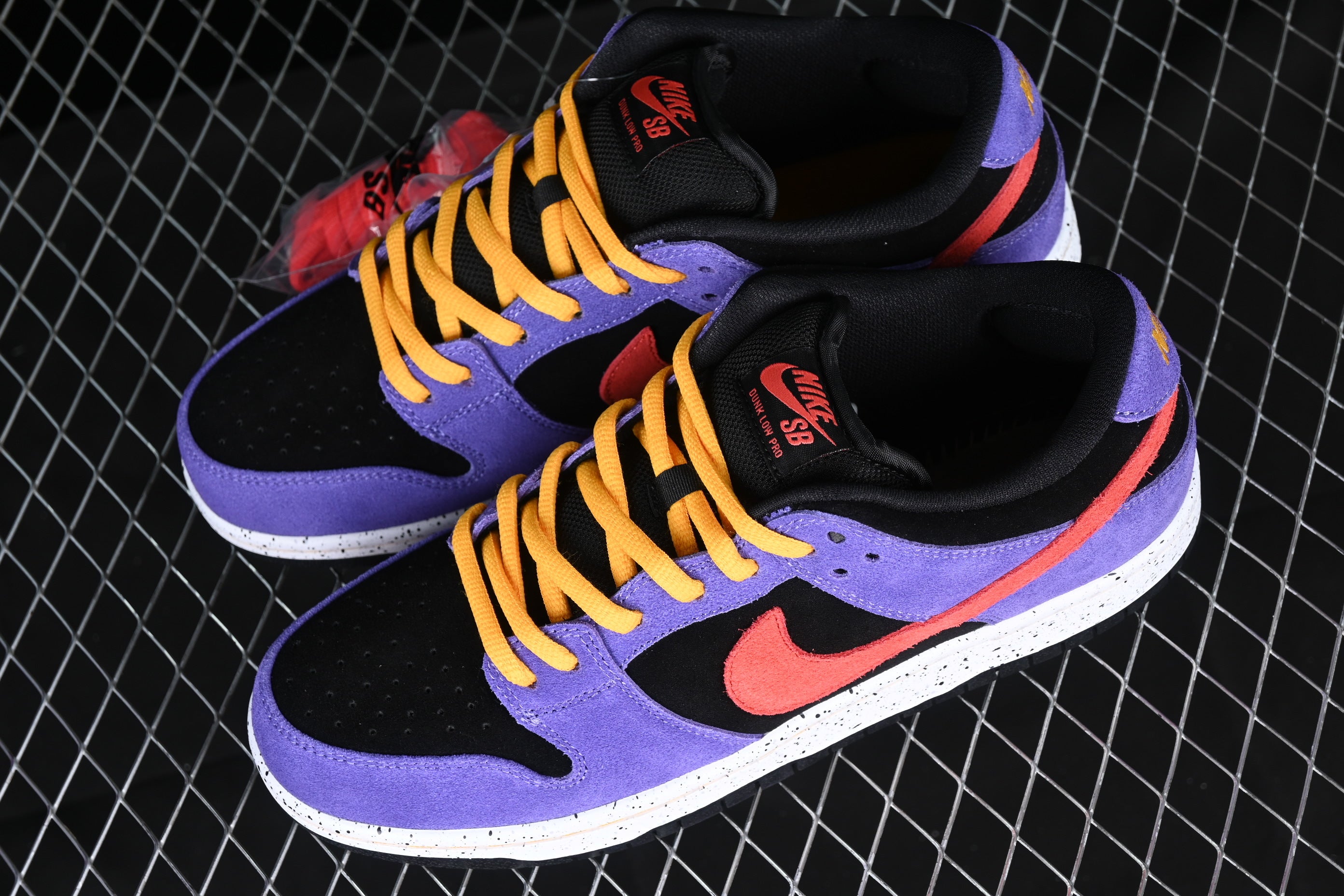 Nike SB Dunk Low Pro "ACG Terra" Night Purple