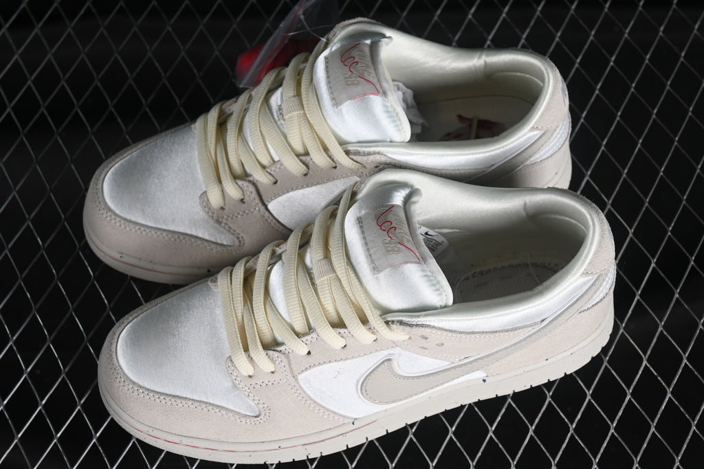 Nike Dunk Low "City of Love" Light Bone
