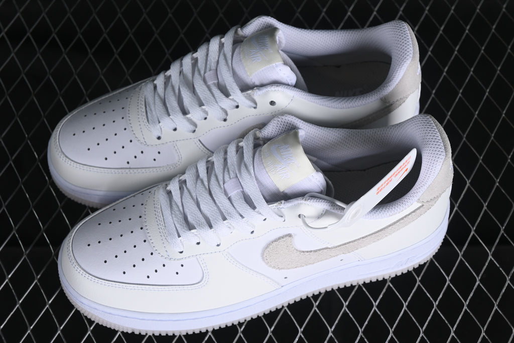 Nike Air Force 1'07 Low - Off White/Bege