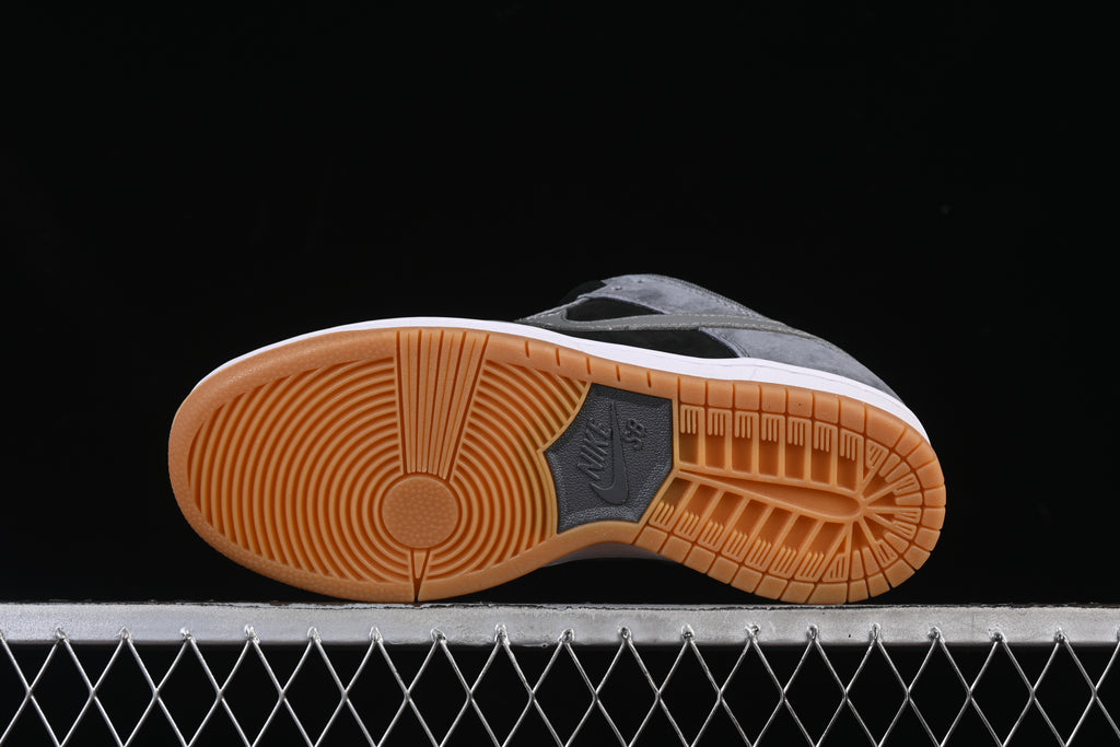 Nike SB Dunk Low Pro "Shadow"