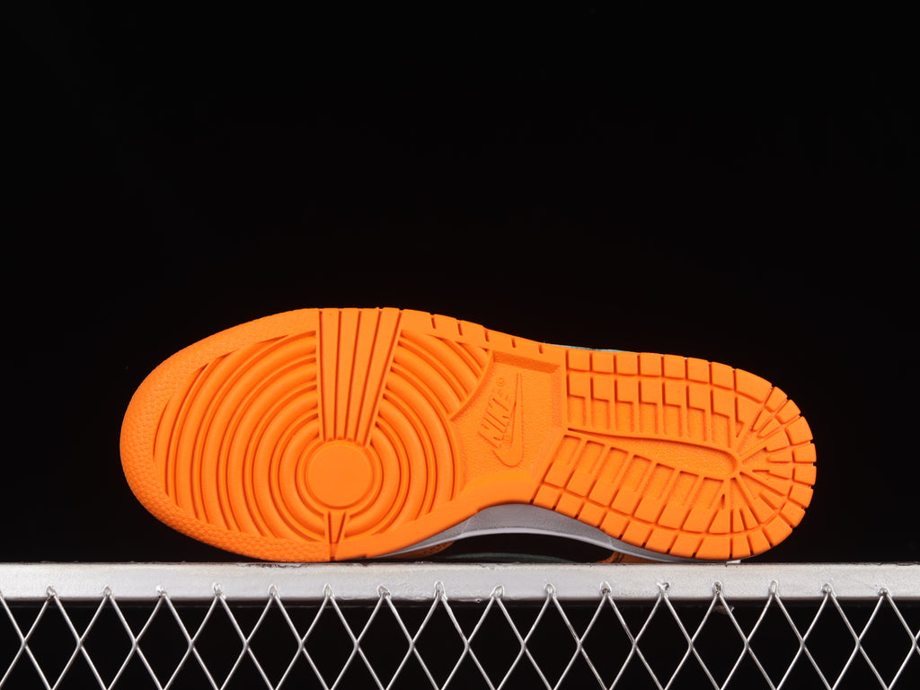 Nike Dunk Low SP "Ceramic"